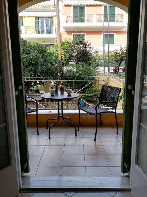 Sunny Stay Furnished Apartment In Kanoni Dış mekan fotoğraf